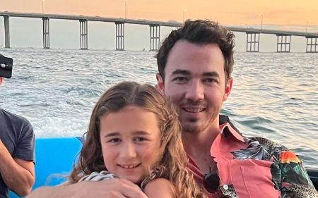 Kevin Jonas loves being a dad.